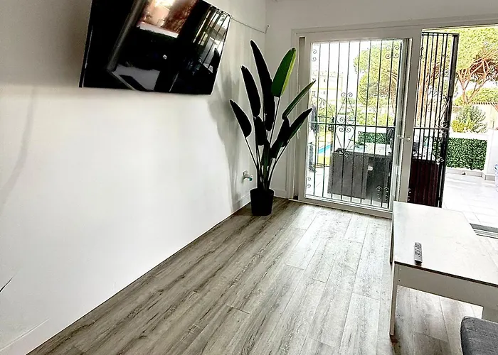 Lovely Apartment In Mijas